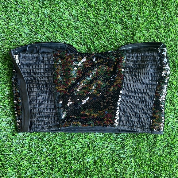 ENGLISH FACTORY Black Sequin Top size small - Picture 8 of 11